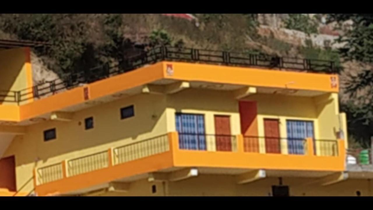 Goodwill Home Stay Алмора Екстер'єр фото