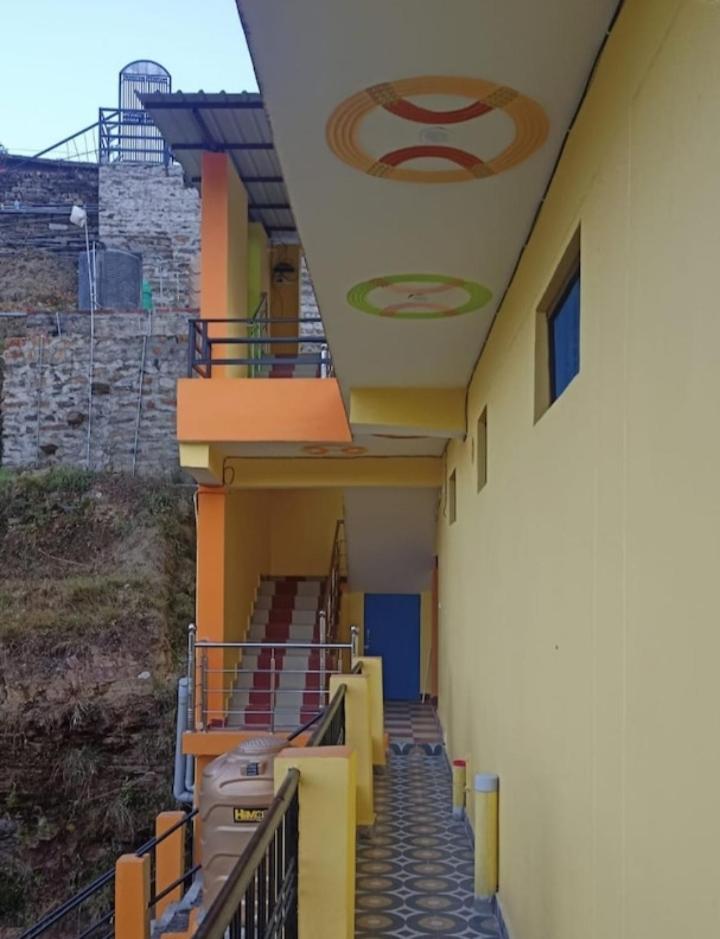 Goodwill Home Stay Алмора Екстер'єр фото